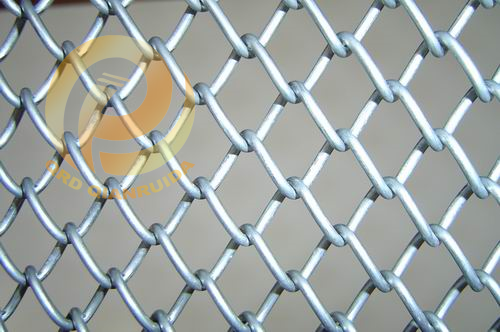  Chain Link Fench