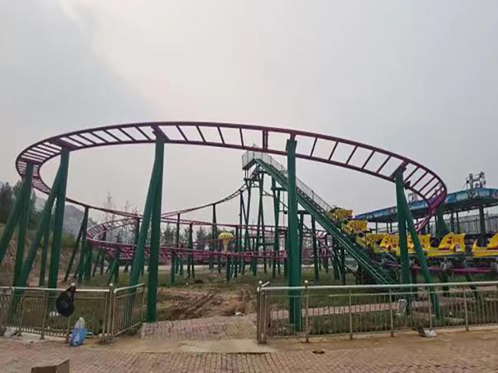 Family roller coaster: Baoding, Hebei Shijiazhuang, Hebei