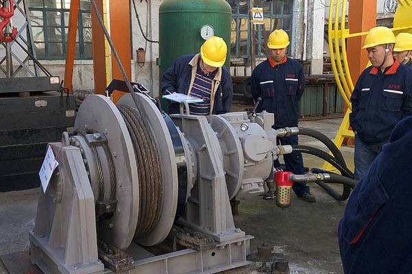 Our company successfully delivered the DNV GL certified pneumatic winch to Singapore Jurong Shipyard