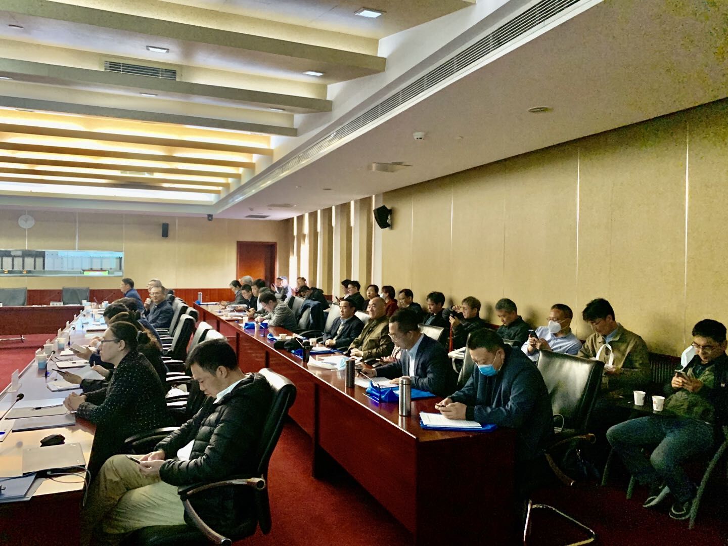 中國真空學會第九屆理事會第二次理事會暨第四次常務理事會在北京召開