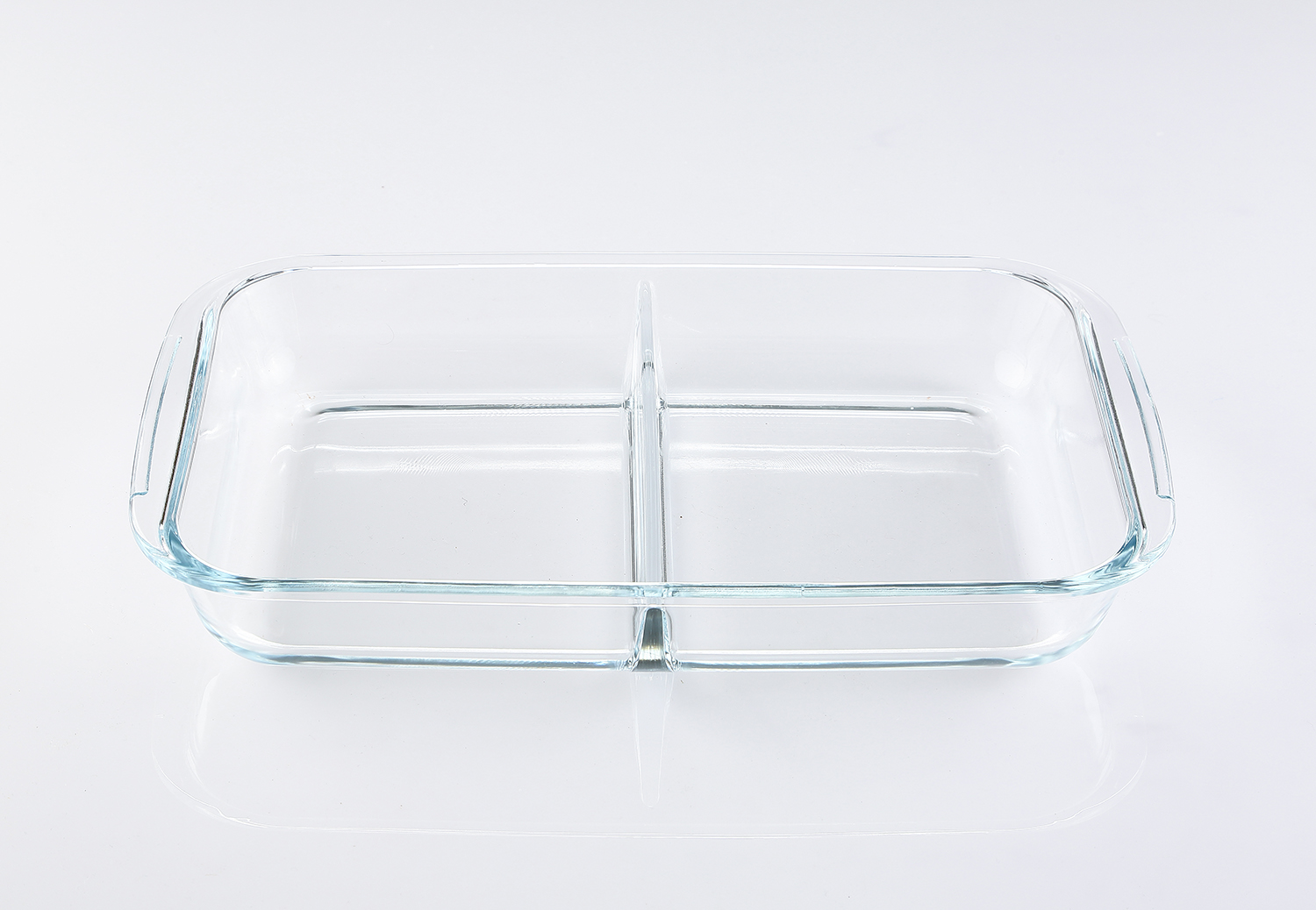 2.9L rectangular glass bake dish with partition
