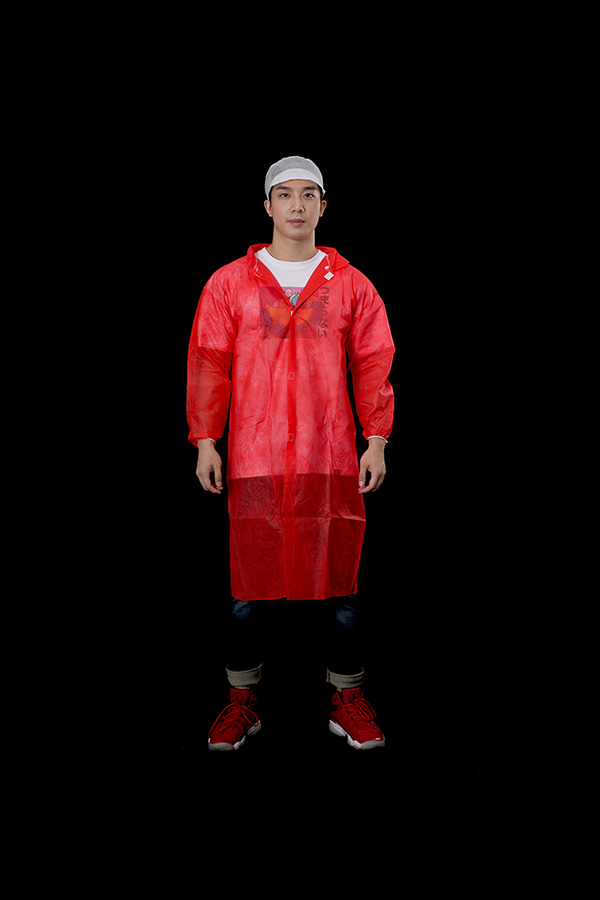 Red PP lab coat with velcro 