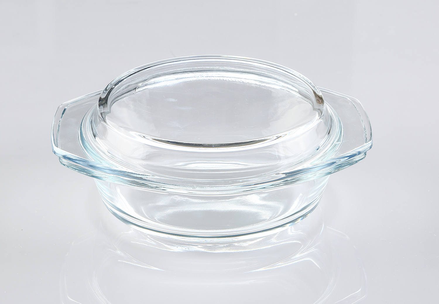 1.0L round casserole with lid
