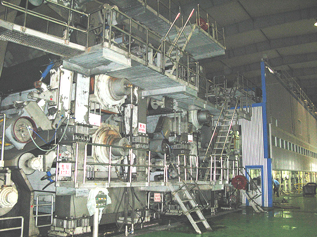 4400/550 Single wire high strength flute liner machine