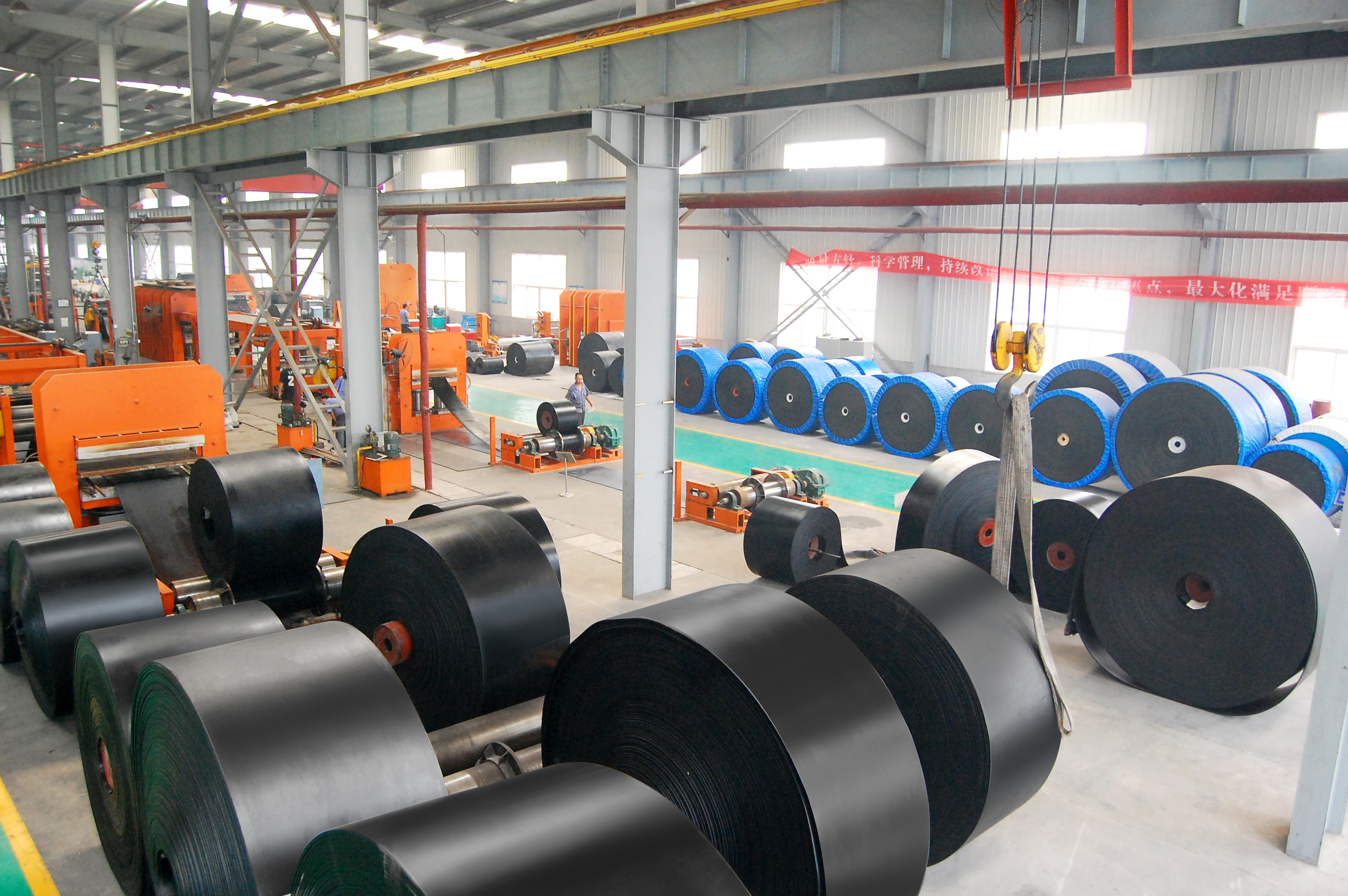 Multi-ply fabric conveyor belt