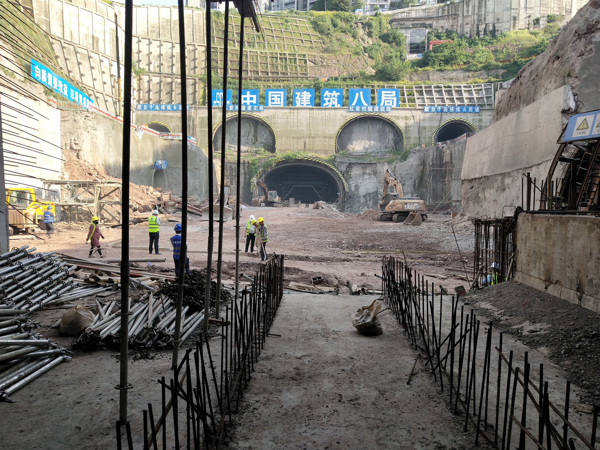 重慶紅巖村隧道、歇臺子連接線及軌道5號線暗挖隧道主體結構工程項目