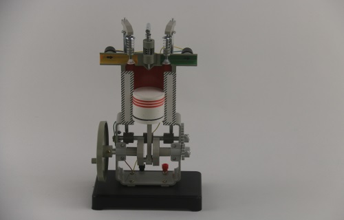 柴油機模型