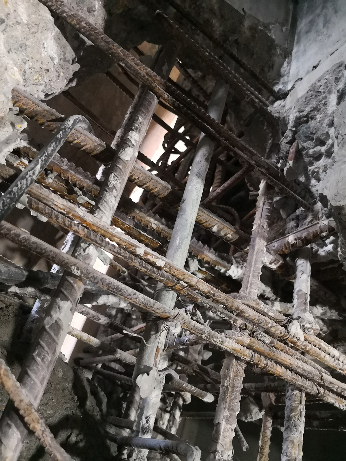 福建漳州龍海明發項目剪力墻及柱混凝土置換